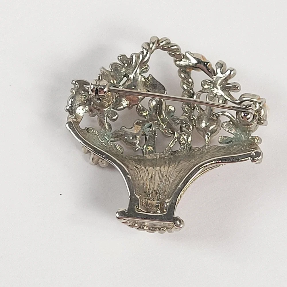 Vintage Trifari Floral Basket Brooch Pin Silver Tone Faux Pearl Costume Jewelry